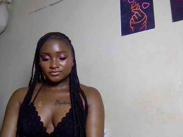 SweetKimmie webcam
