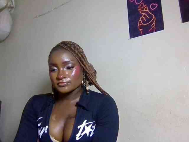 SweetKimmie webcam