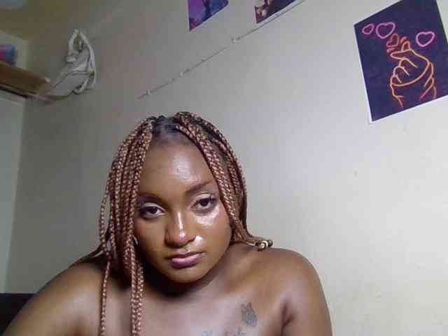 SweetKimmie webcam