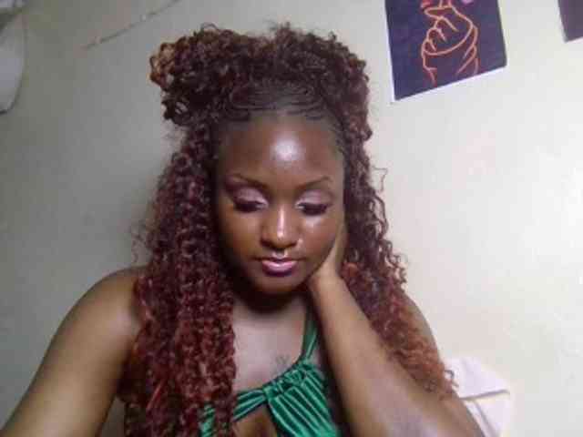 SweetKimmie webcam