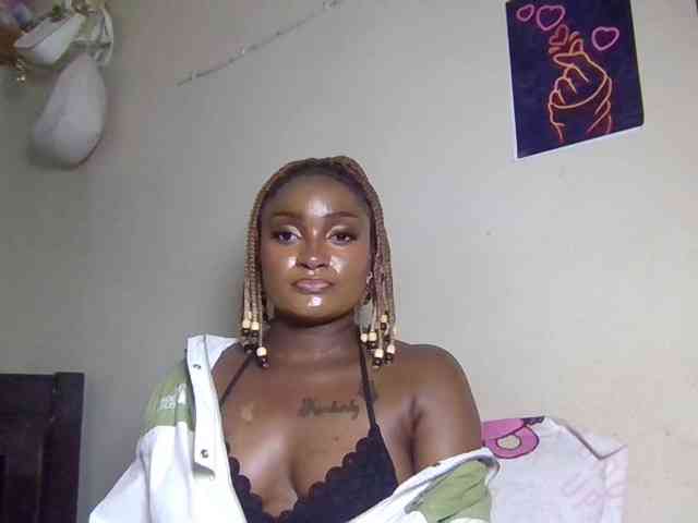 SweetKimmie webcam