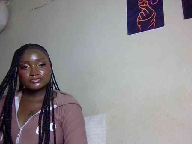 SweetKimmie webcam
