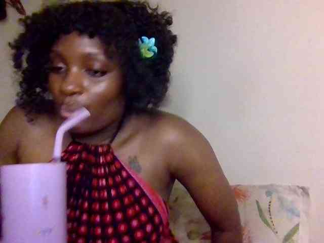 SweetKimmie webcam