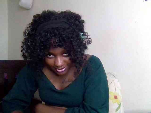 SweetKimmie webcam
