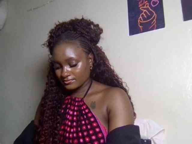 SweetKimmie webcam
