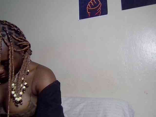 SweetKimmie webcam