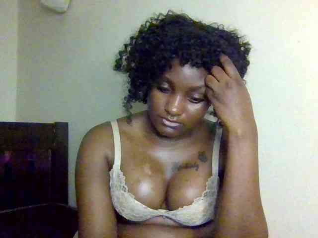 SweetKimmie webcam