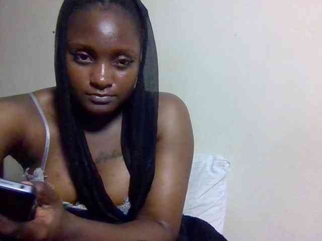 SweetKimmie webcam