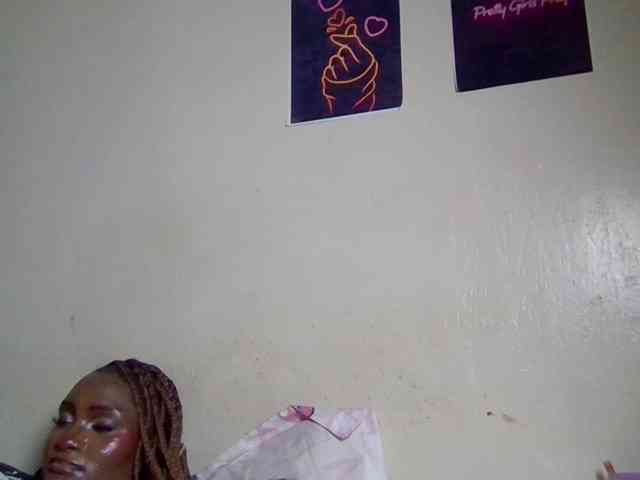 SweetKimmie webcam