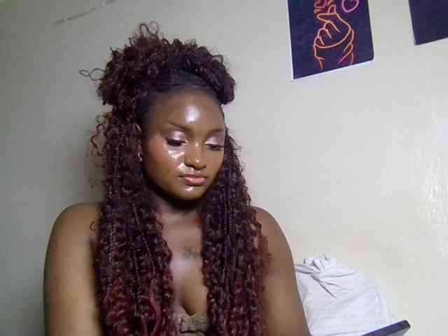 SweetKimmie webcam