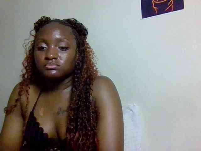 SweetKimmie webcam