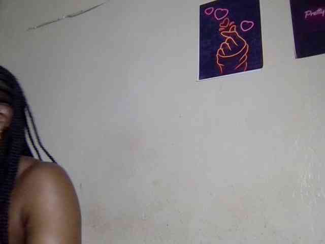 SweetKimmie webcam