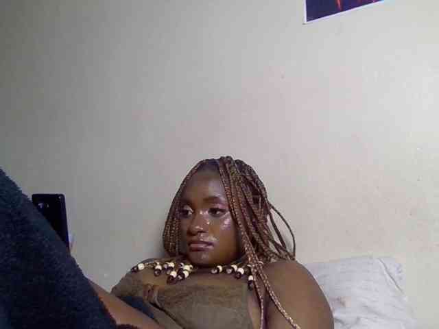 SweetKimmie webcam