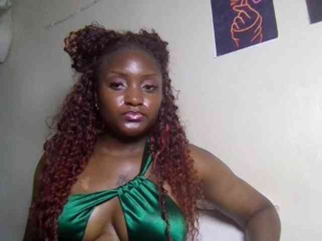 SweetKimmie webcam