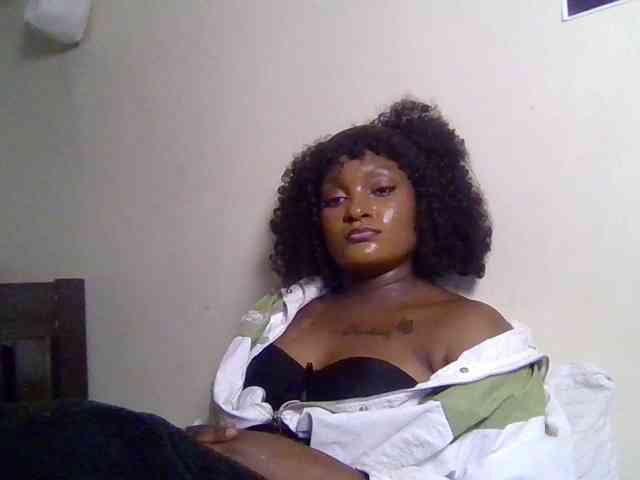 SweetKimmie webcam