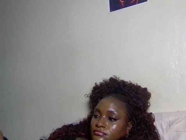 SweetKimmie webcam