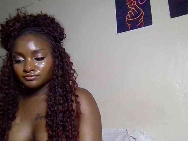 SweetKimmie webcam