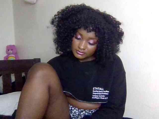 SweetKimmie webcam