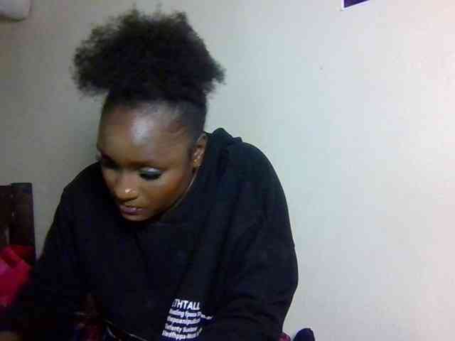 SweetKimmie webcam