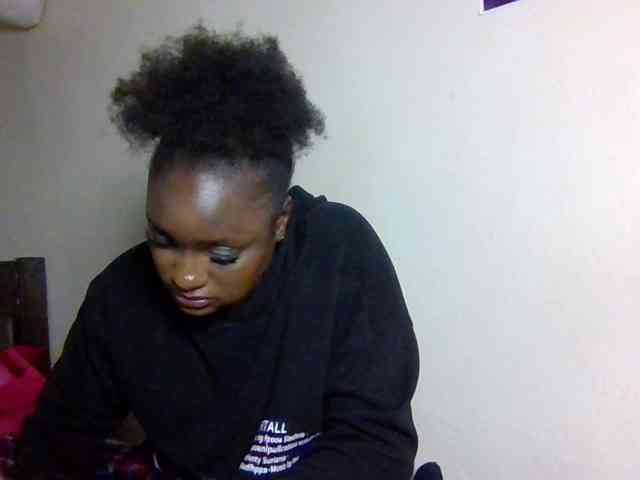 SweetKimmie webcam