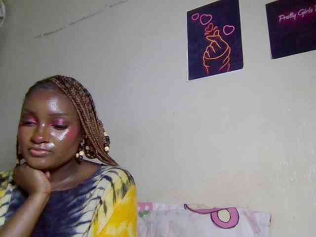 SweetKimmie webcam