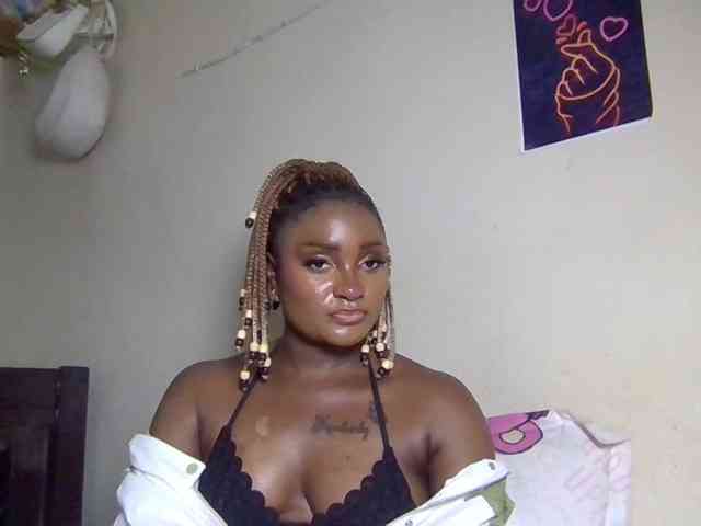 SweetKimmie webcam