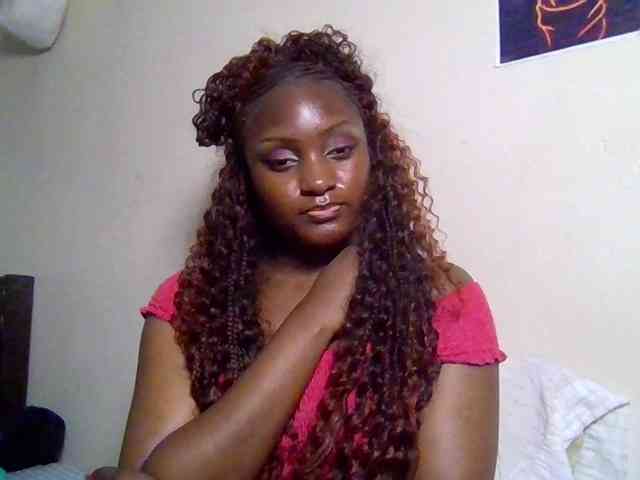SweetKimmie webcam