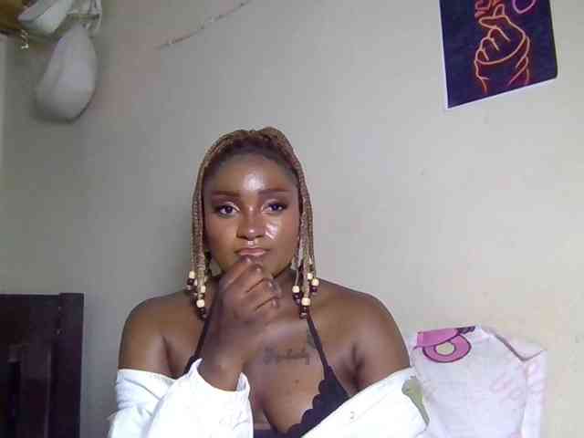 SweetKimmie webcam