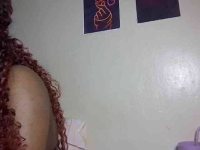 SweetKimmie webcam