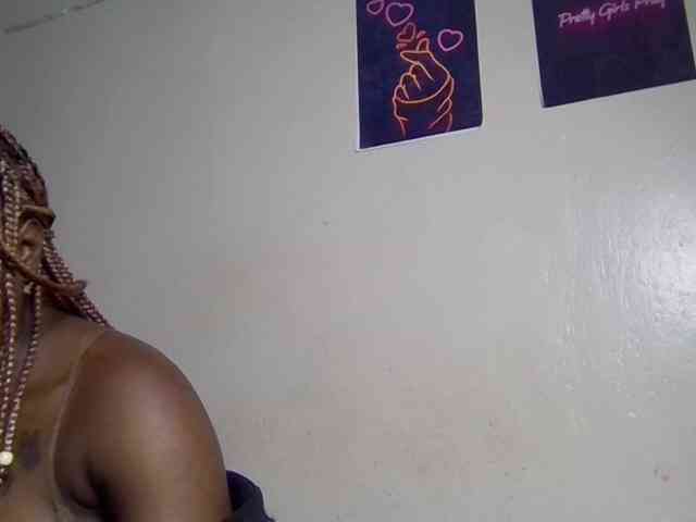 SweetKimmie webcam