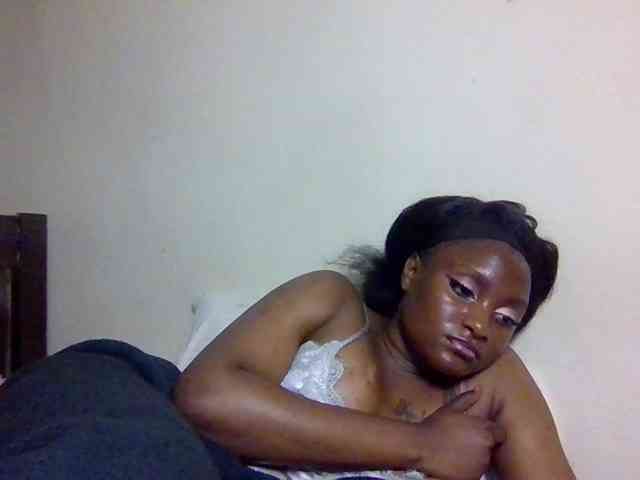 SweetKimmie webcam