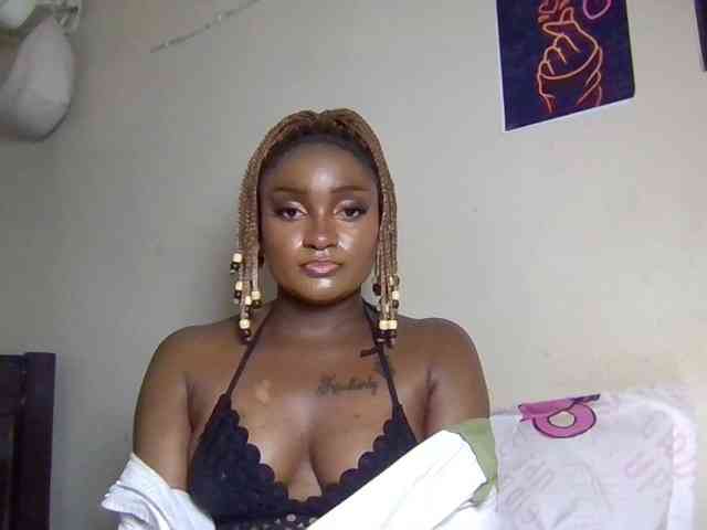 SweetKimmie webcam