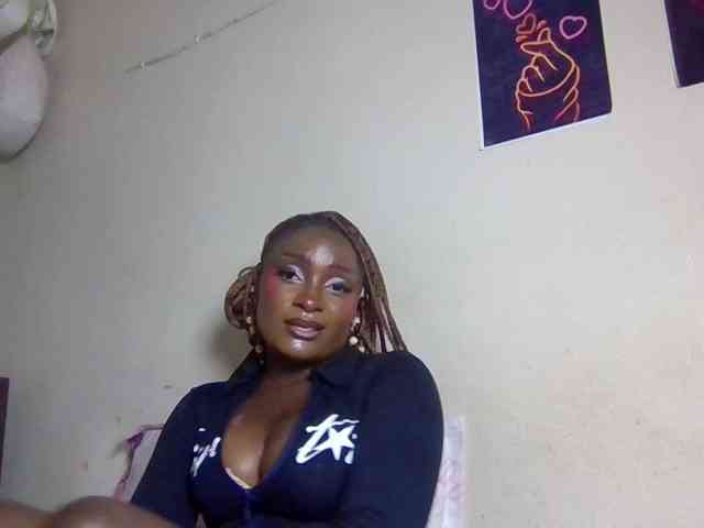 SweetKimmie webcam