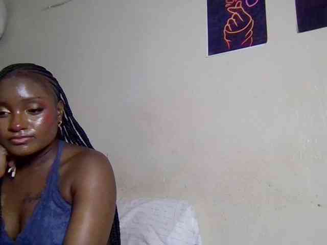 SweetKimmie webcam