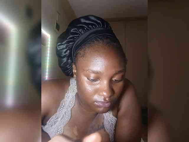 SweetKimmie webcam