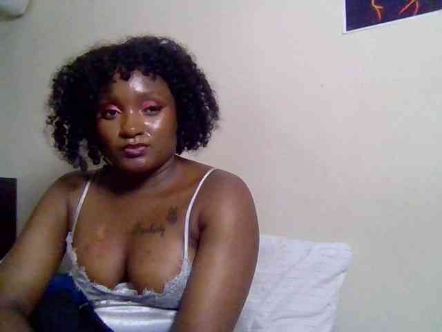 SweetKimmie webcam