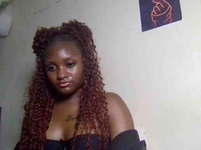 SweetKimmie webcam