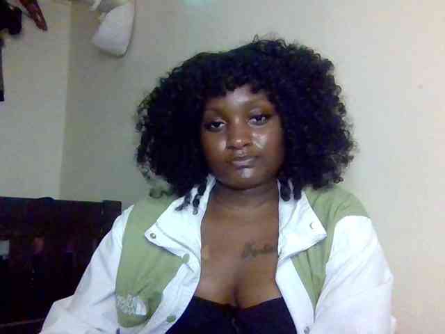 SweetKimmie webcam