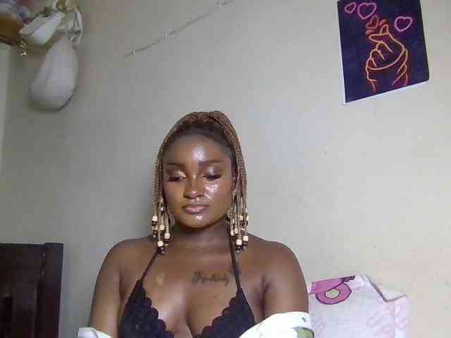 SweetKimmie webcam