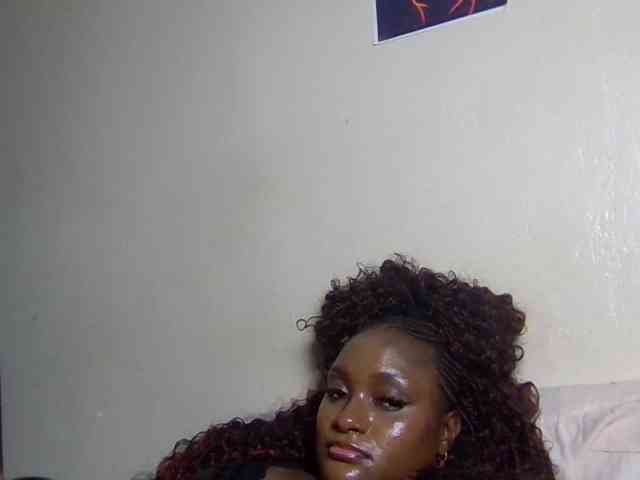 SweetKimmie webcam