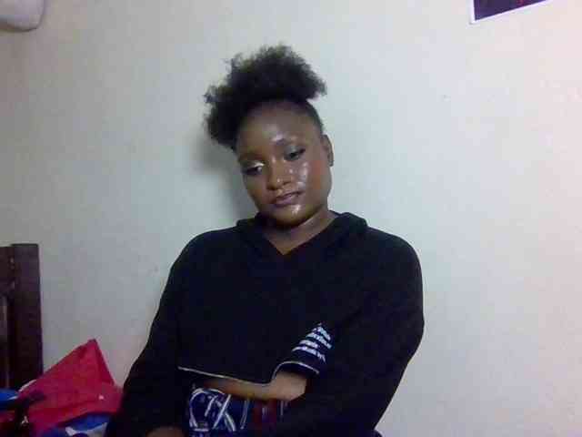 SweetKimmie webcam