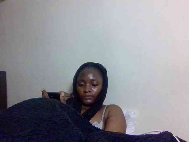 SweetKimmie webcam