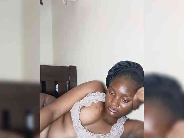 SweetKimmie webcam