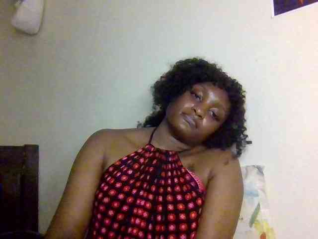 SweetKimmie webcam
