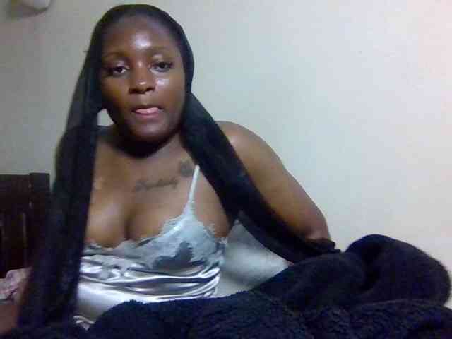 SweetKimmie webcam