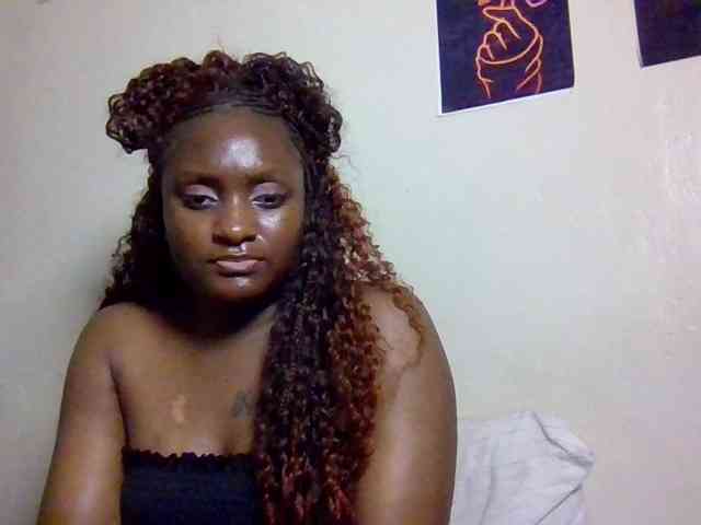 SweetKimmie webcam