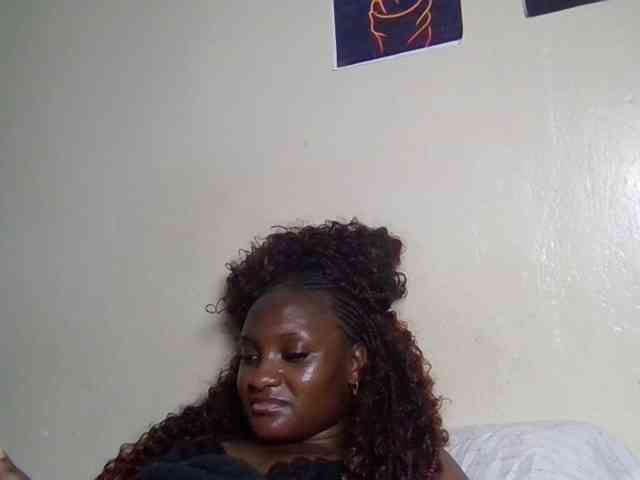 SweetKimmie webcam
