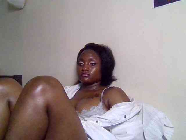 SweetKimmie webcam