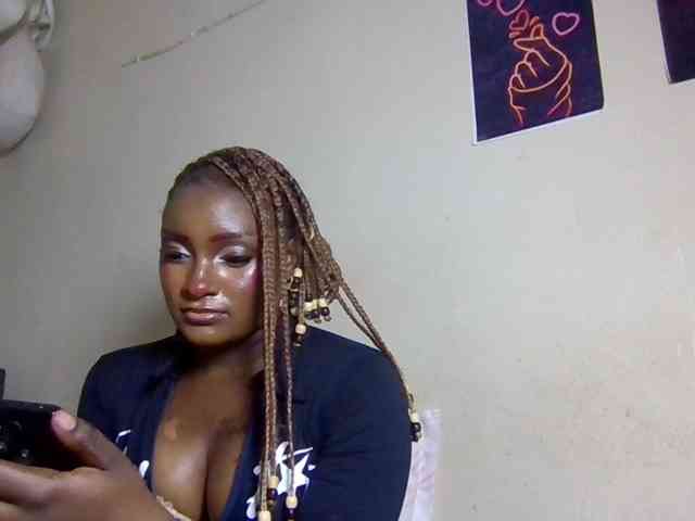 SweetKimmie webcam