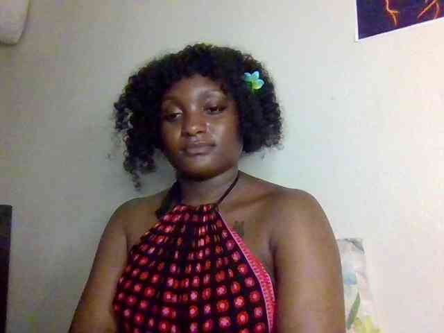 SweetKimmie webcam